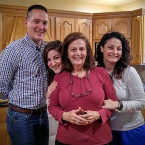 Meet your Posher, Cecilia